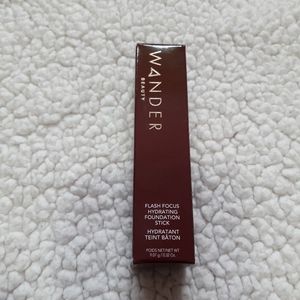 Wander Beauty Foundation Stick Golden Medium